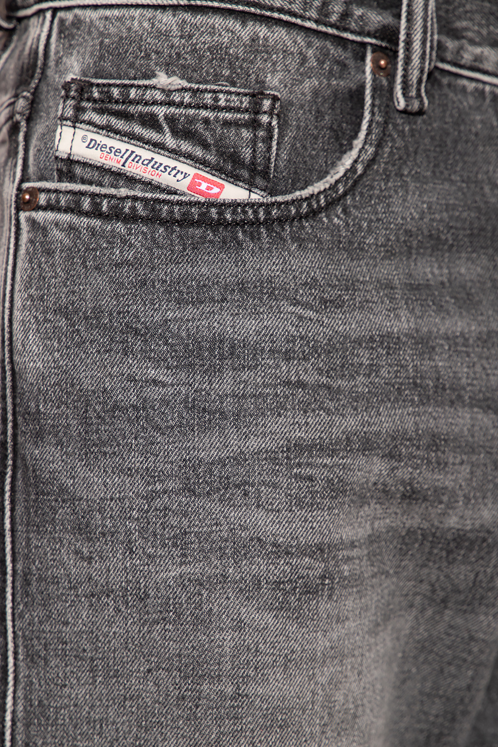 Diesel clearance jeans 2020